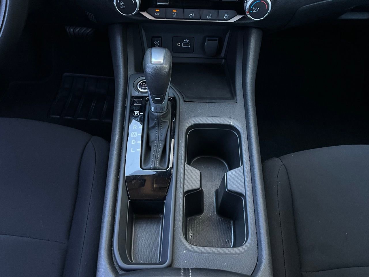 Used 2025 Nissan Sentra S image 13