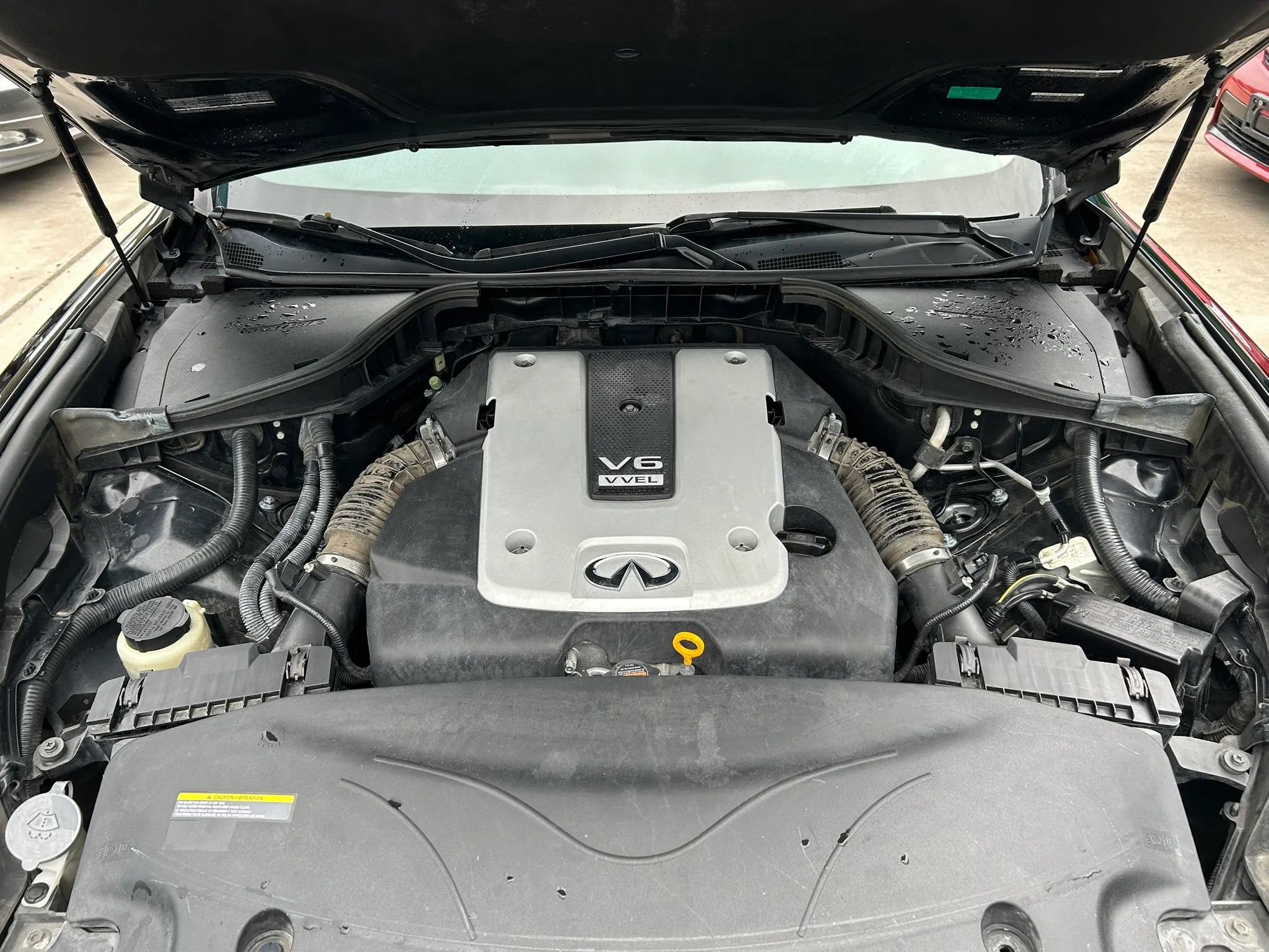 Used 2017 INFINITI Q70 3.7 AWD/4WD image 30