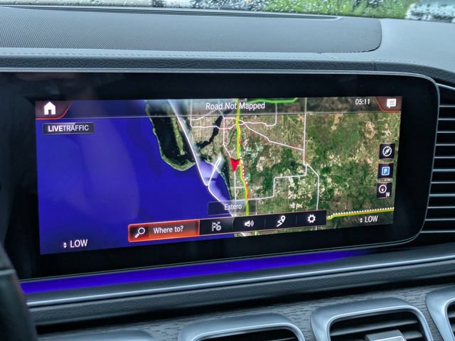Used 2022 Mercedes-Benz GLS 450 4MATIC image 23