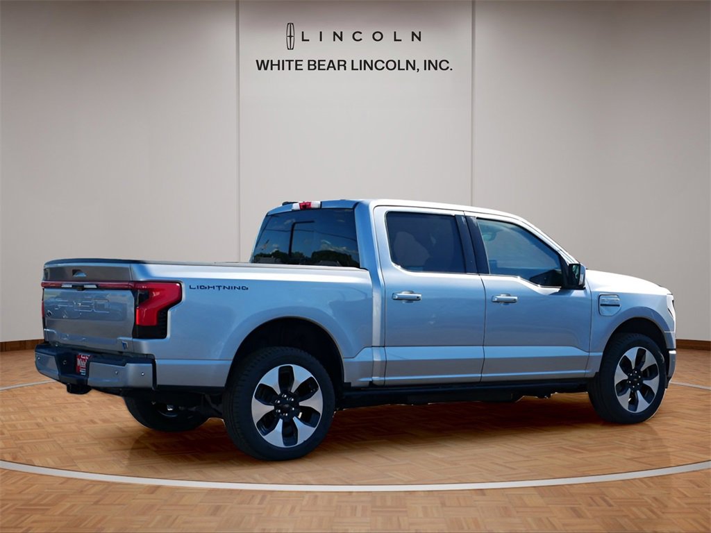 Used 2023 Ford F150 Lightning Platinum image 5