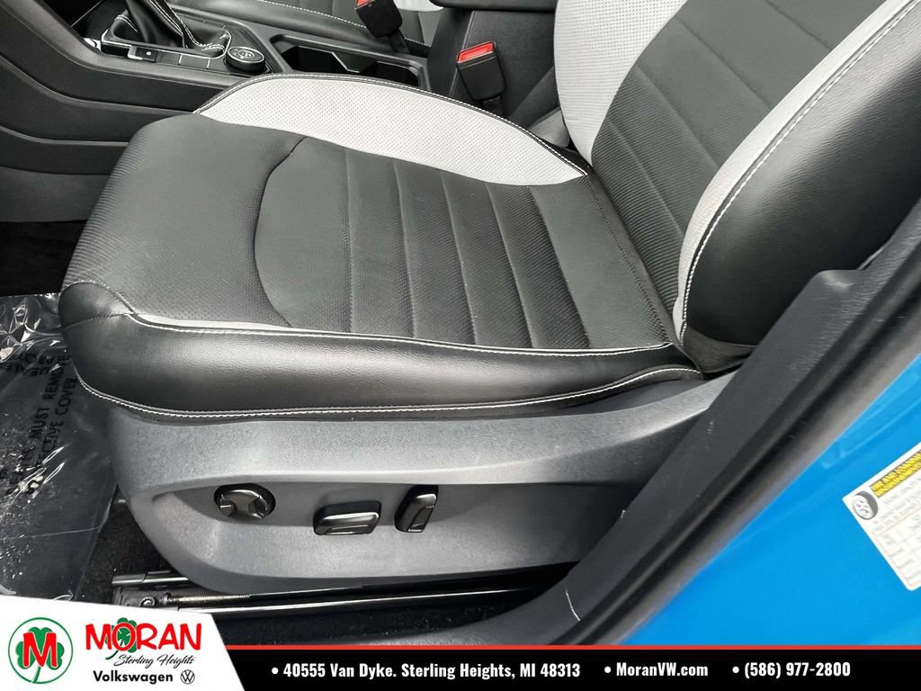 Certified 2023 Volkswagen Taos SEL AWD/4WD image 20