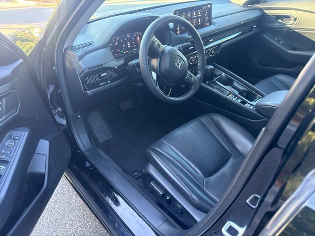 Used 2024 Honda Accord EX-L image 16
