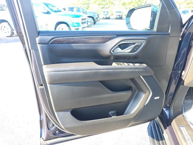 Used 2023 Chevrolet Tahoe LT image 11