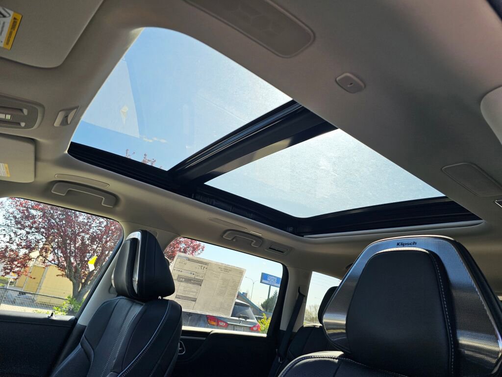 New 2025 INFINITI QX80 Sensory image 27