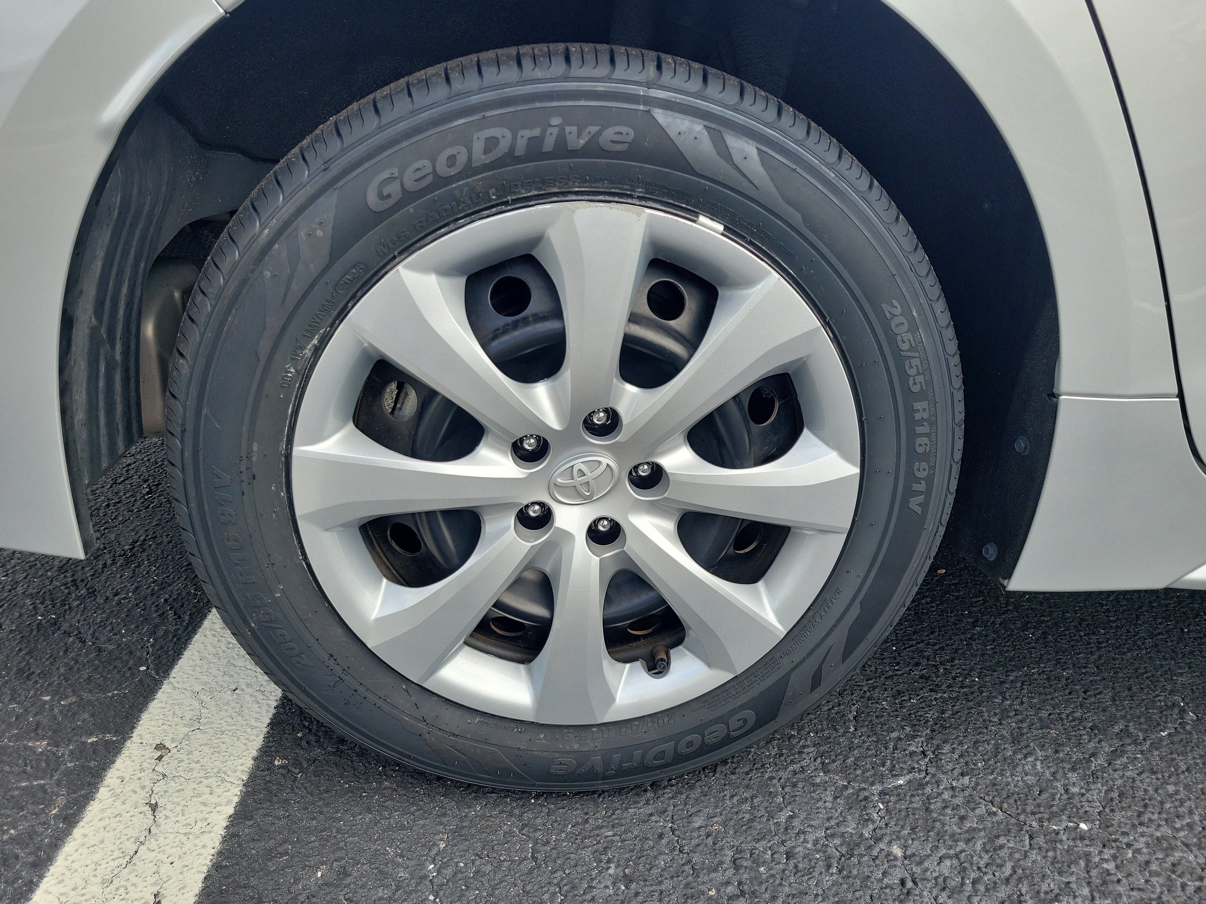 Certified 2023 Toyota Corolla LE FWD image 7