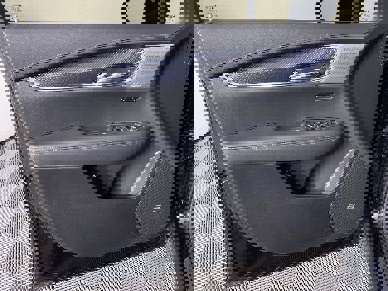 Certified 2024 Cadillac XT6 Sport w/ Technology Package image 13