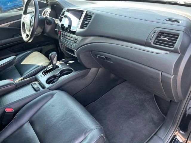 Used 2017 Honda Ridgeline RTL-T image 25