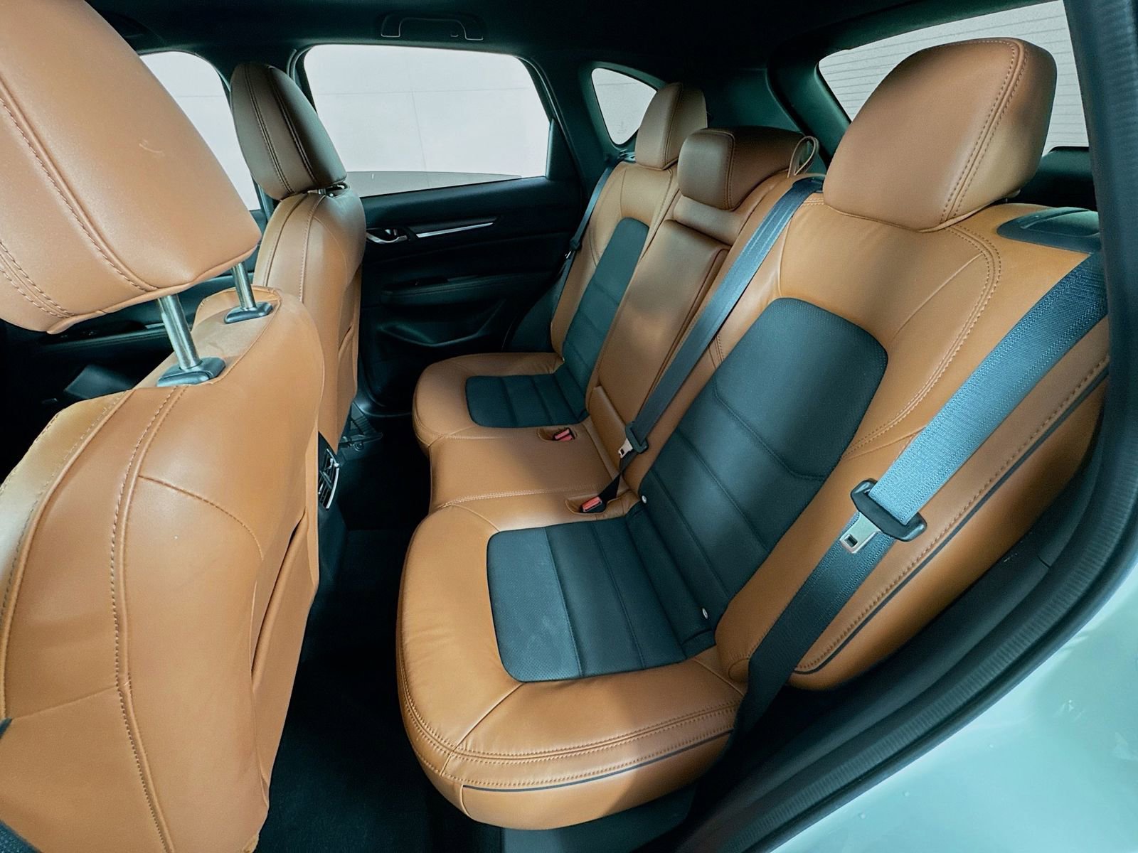 Used 2024 MAZDA CX-5 Carbon Edition image 17