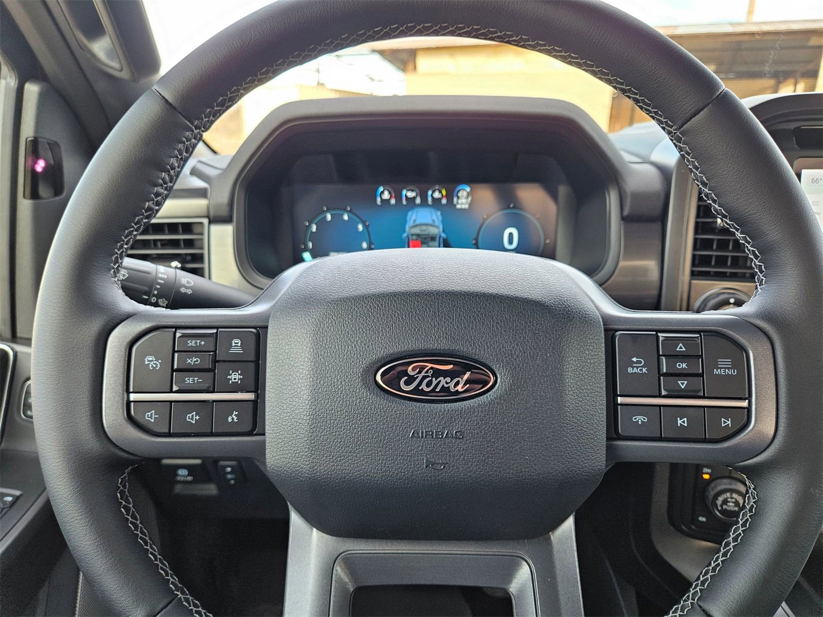 New 2025 Ford F150 Lariat w/ Equipment Group 501A Mid image 21