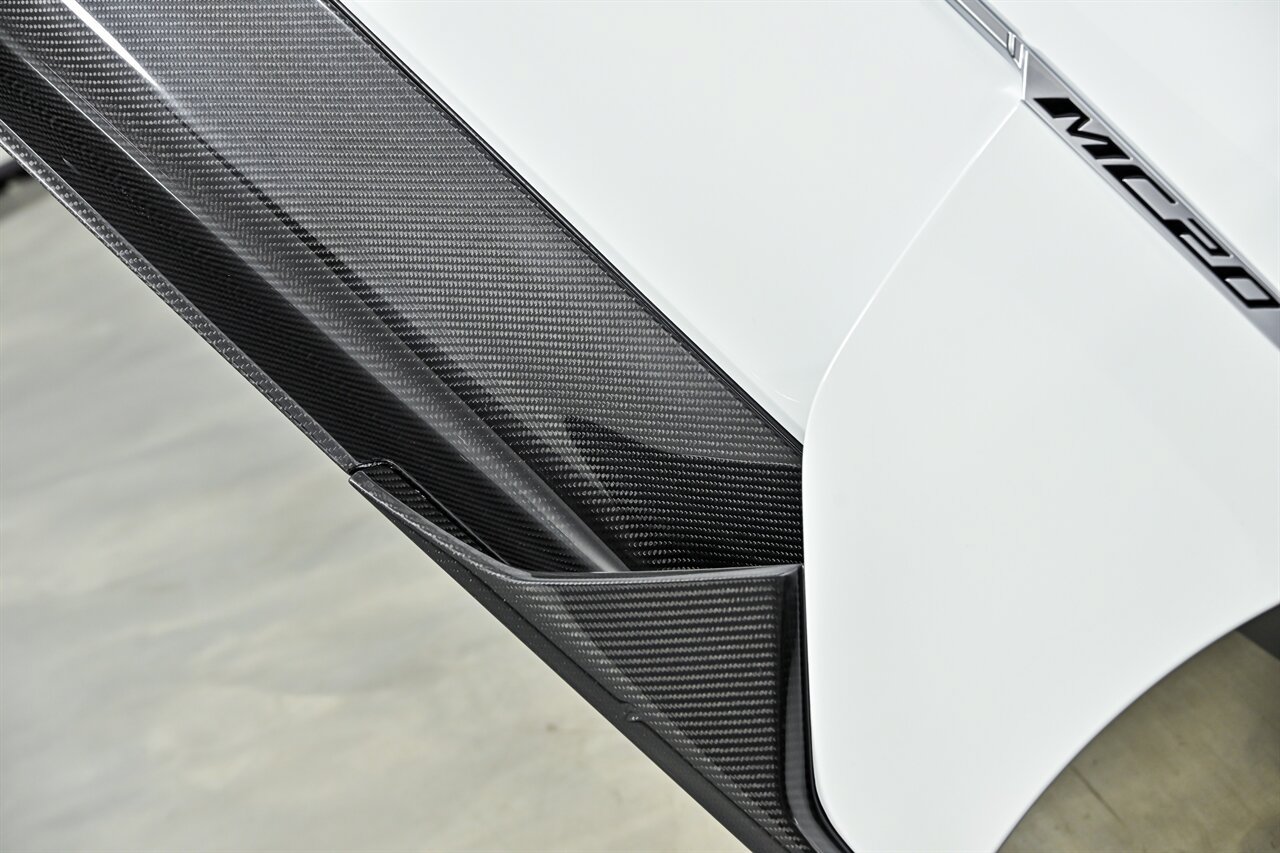 Used 2023 Maserati MC20 Coupe RWD image 5