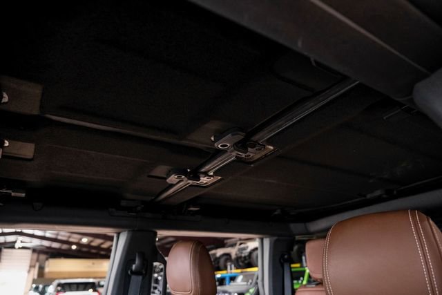 Used 2022 Ford Bronco Wildtrak AWD/4WD image 17