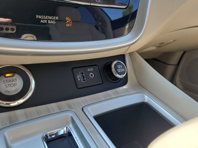 Used 2018 Nissan Murano SV FWD image 25