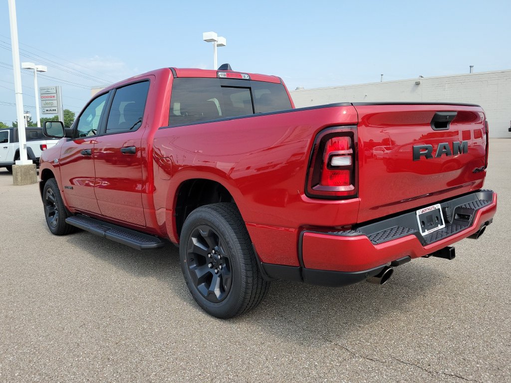 New 2026 RAM 1500 Express AWD/4WD image 3