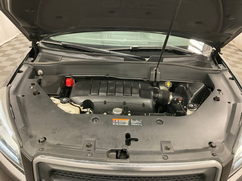 Used 2014 GMC Acadia SLE image 14