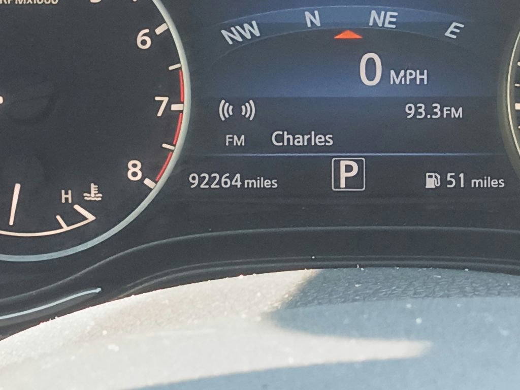 Used 2020 Nissan Maxima SR w/ Sport Mat Group FWD image 25