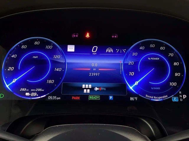 Used 2024 Mercedes-Benz EQS 450+ SUV image 12