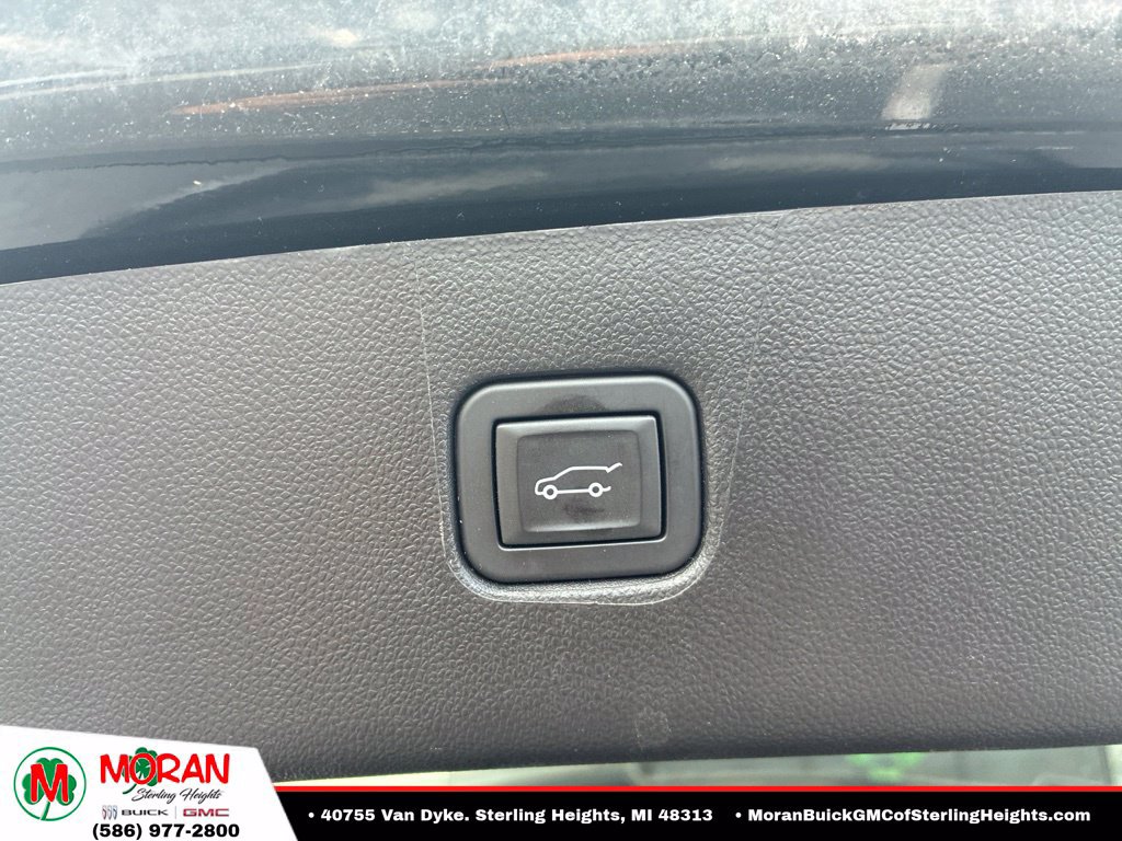 Certified 2024 Chevrolet Blazer LT w/ Sound & Technology Package FWD image 8