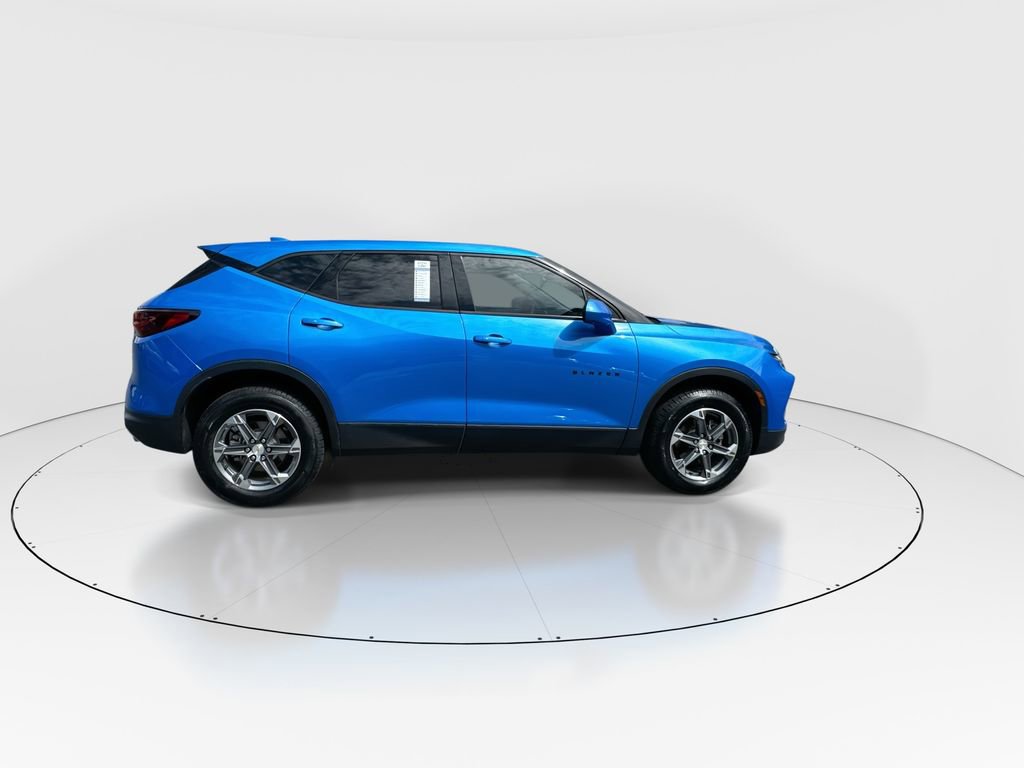 Used 2024 Chevrolet Blazer LT w/ Driver Confidence Package image 9