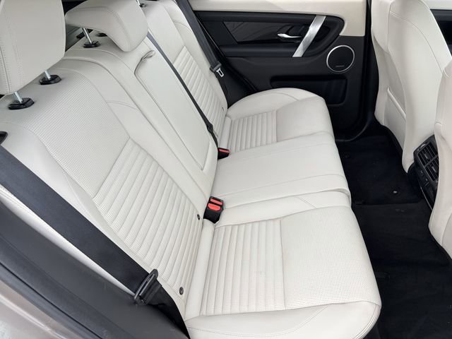Used 2023 Land Rover Discovery Sport S image 21