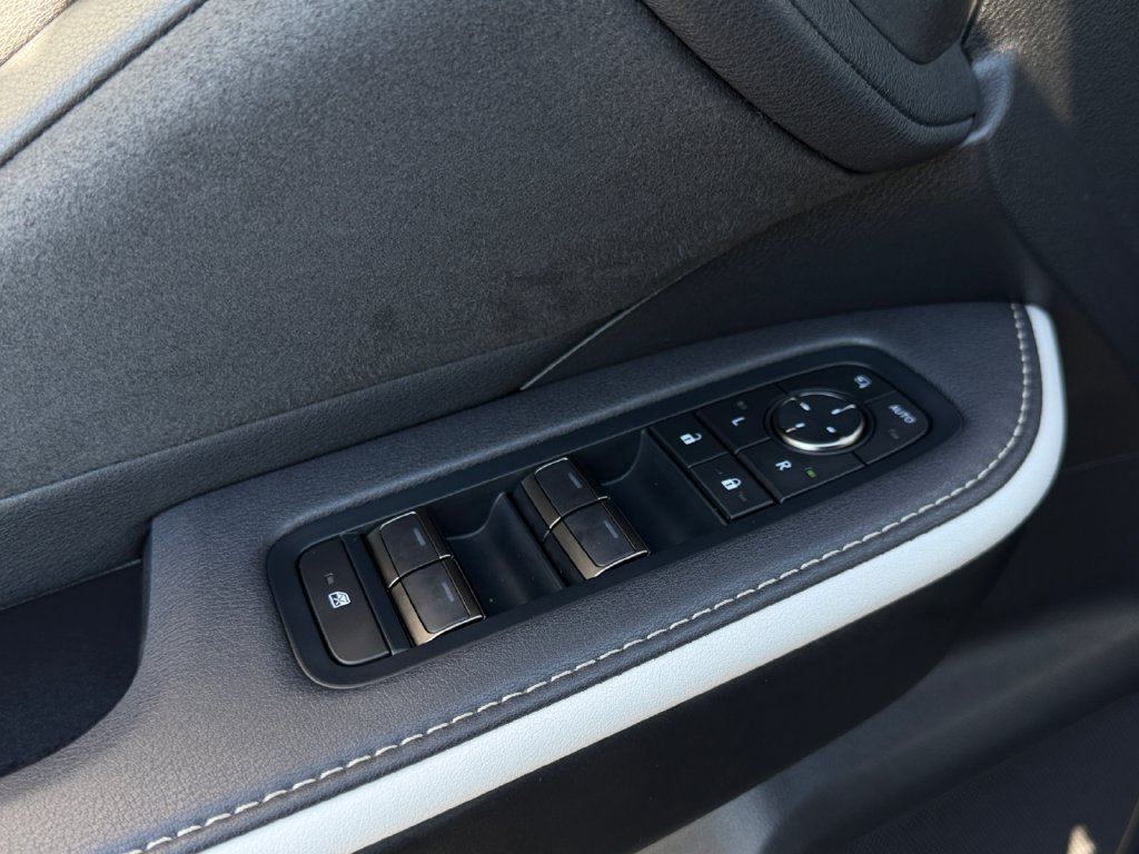 Certified 2026 Lexus TX 500h AWD w/ Technology Package image 15