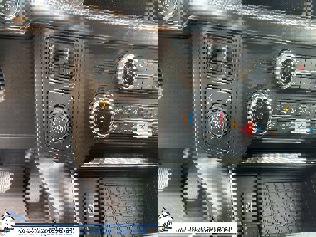 Used 2025 Ford F150 Raptor image 28