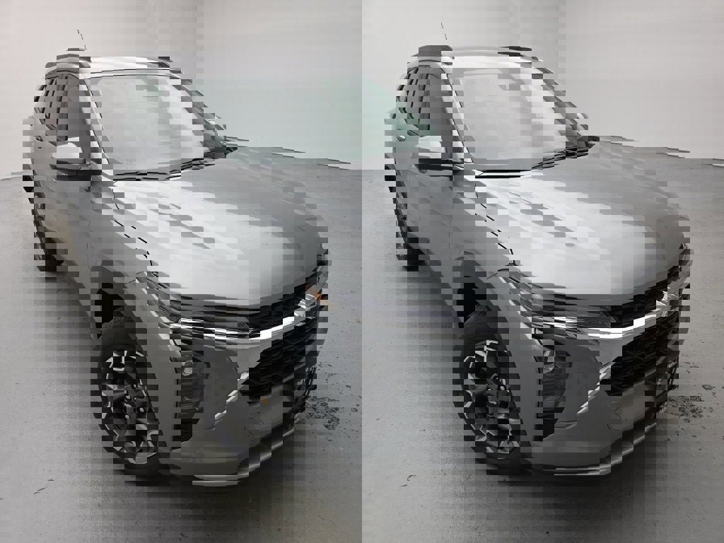 New 2026 Chevrolet Trax LT w/ Driver Confidence Package image 3