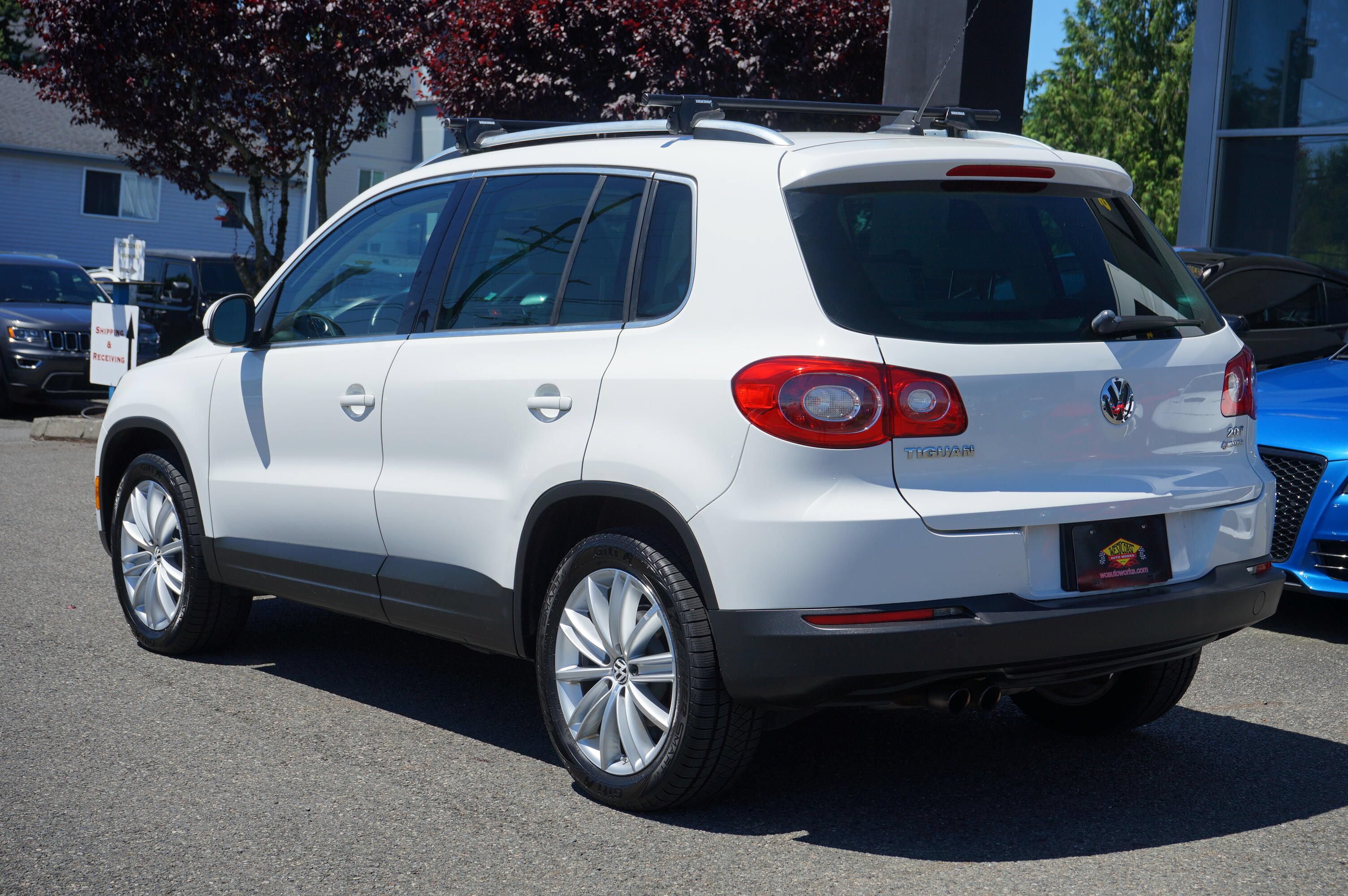 Used 2011 Volkswagen Tiguan S AWD/4WD image 3