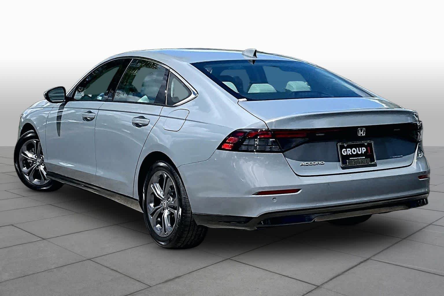 Used 2026 Honda Accord EX-L image 12