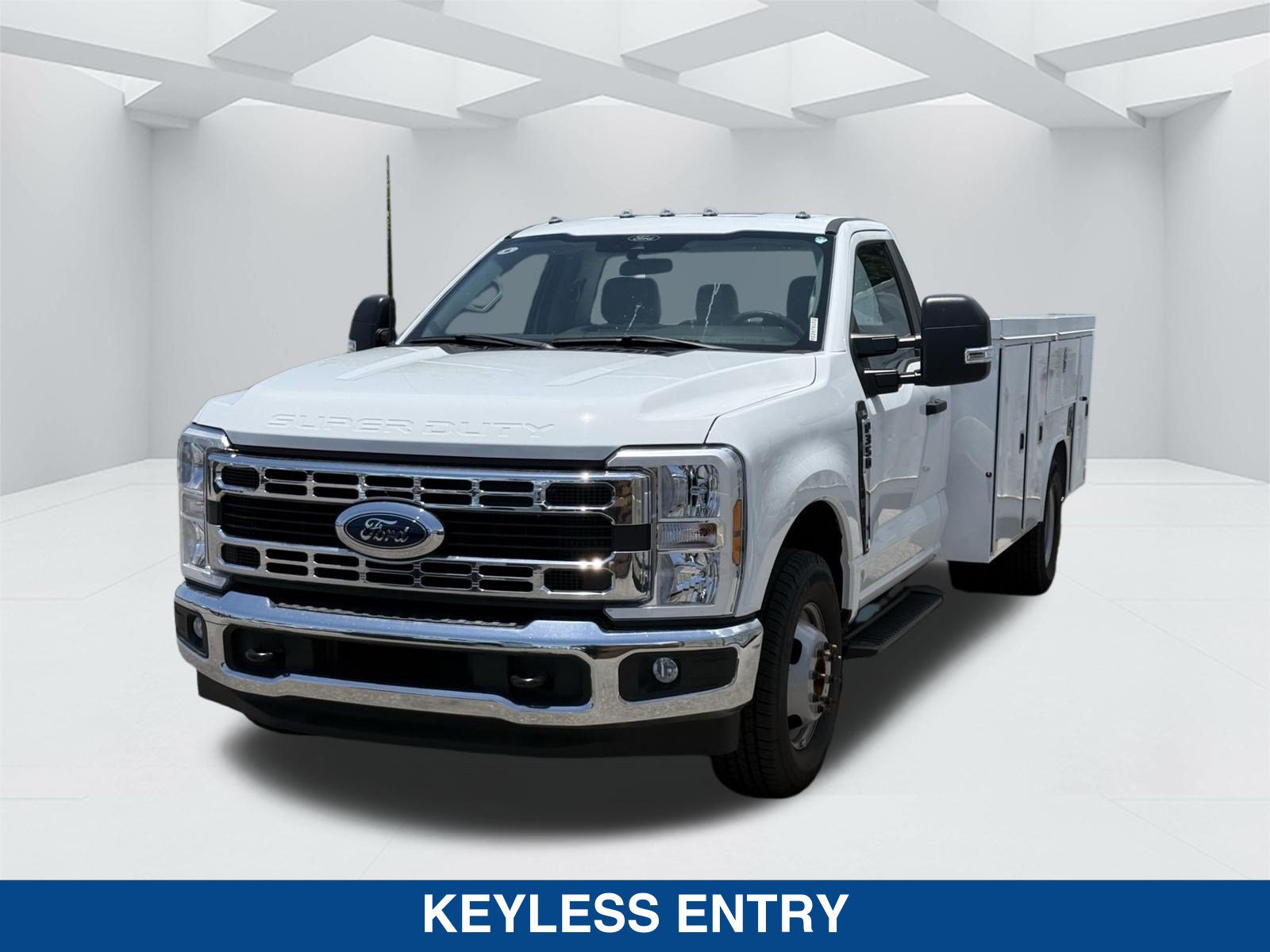 Used 2024 Ford F350 XL w/ XL Chrome Package RWD image 8