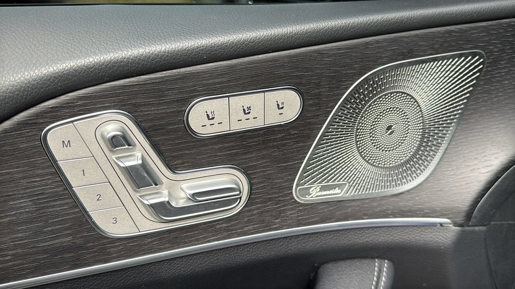 Certified 2025 Mercedes-Benz GLS 450 4MATIC image 25