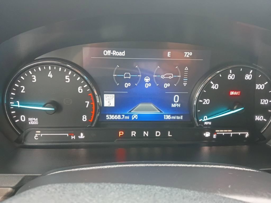 Used 2024 Ford Explorer Limited image 2