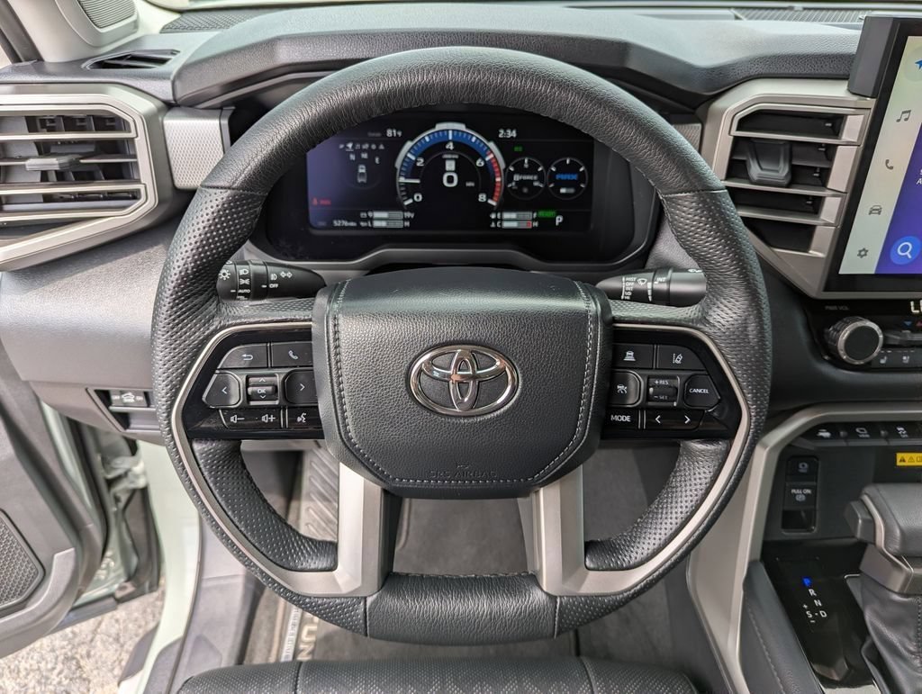 Used 2024 Toyota Tundra Limited AWD/4WD image 11