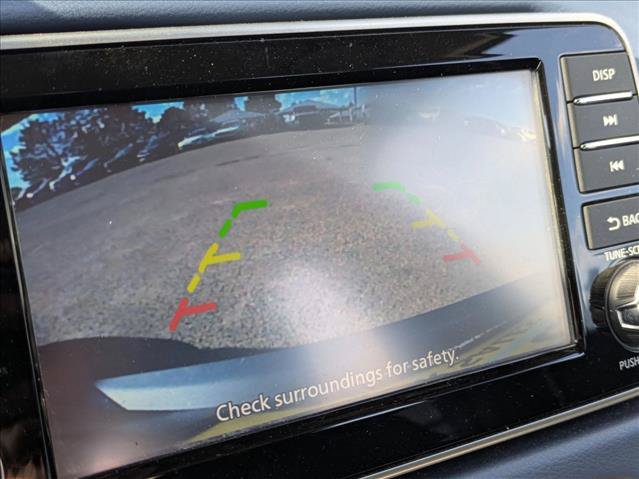Used 2025 Nissan Versa SV FWD image 12
