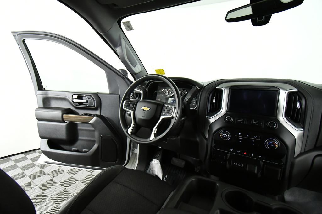 Used 2021 Chevrolet Silverado 3500 LT AWD/4WD image 20