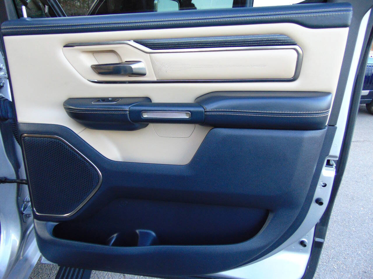 Used 2019 RAM 1500 Limited w/ Advanced Safety Group image 54