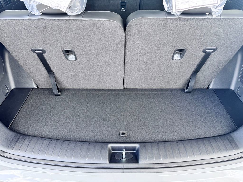 New 2026 Kia Sorento S image 12