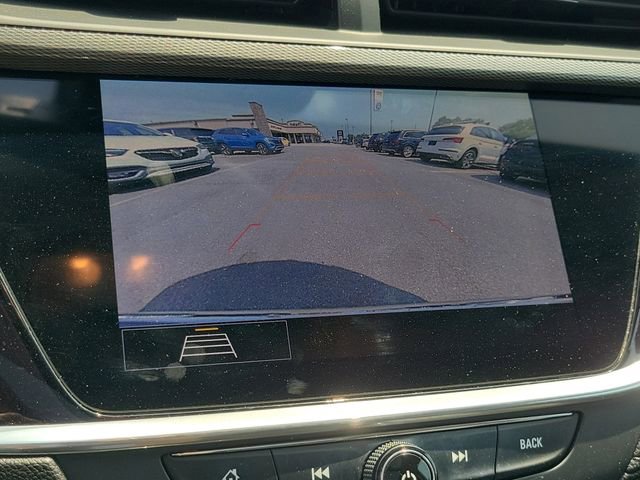 Used 2020 Buick Encore GX Essence w/ Experience Buick Package image 16