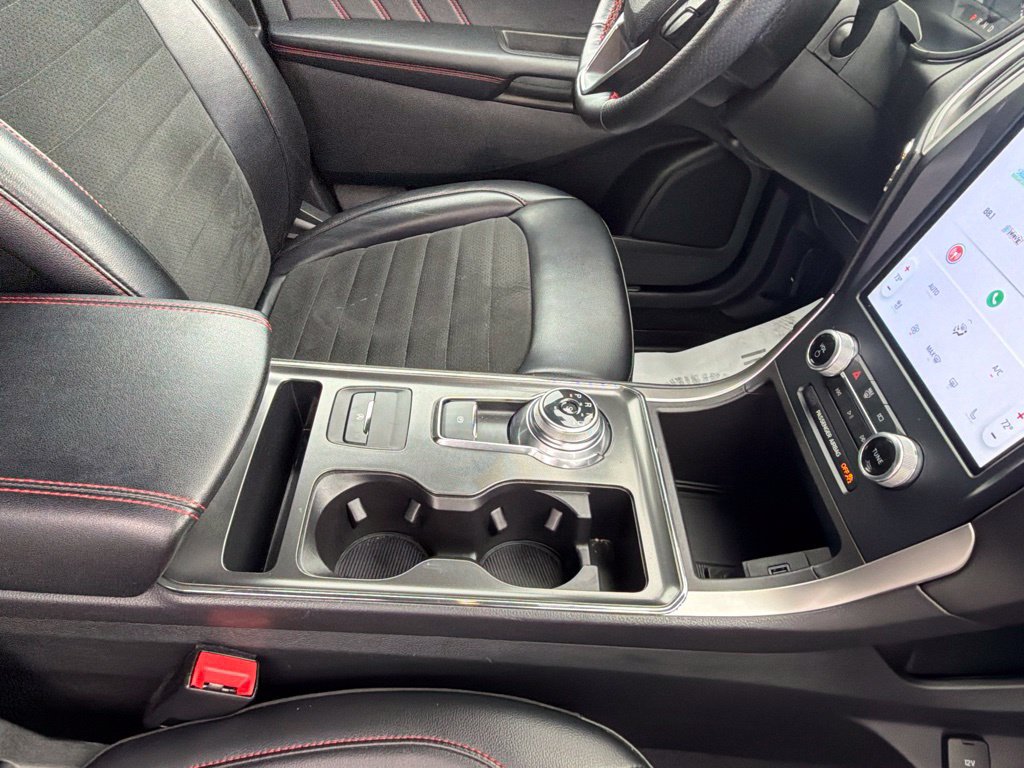 Used 2023 Ford Edge ST-Line AWD/4WD image 46