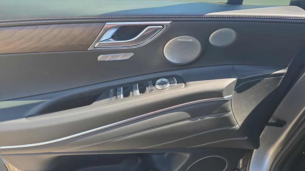 New 2026 Genesis GV80 2.5T Prestige AWD/4WD image 16