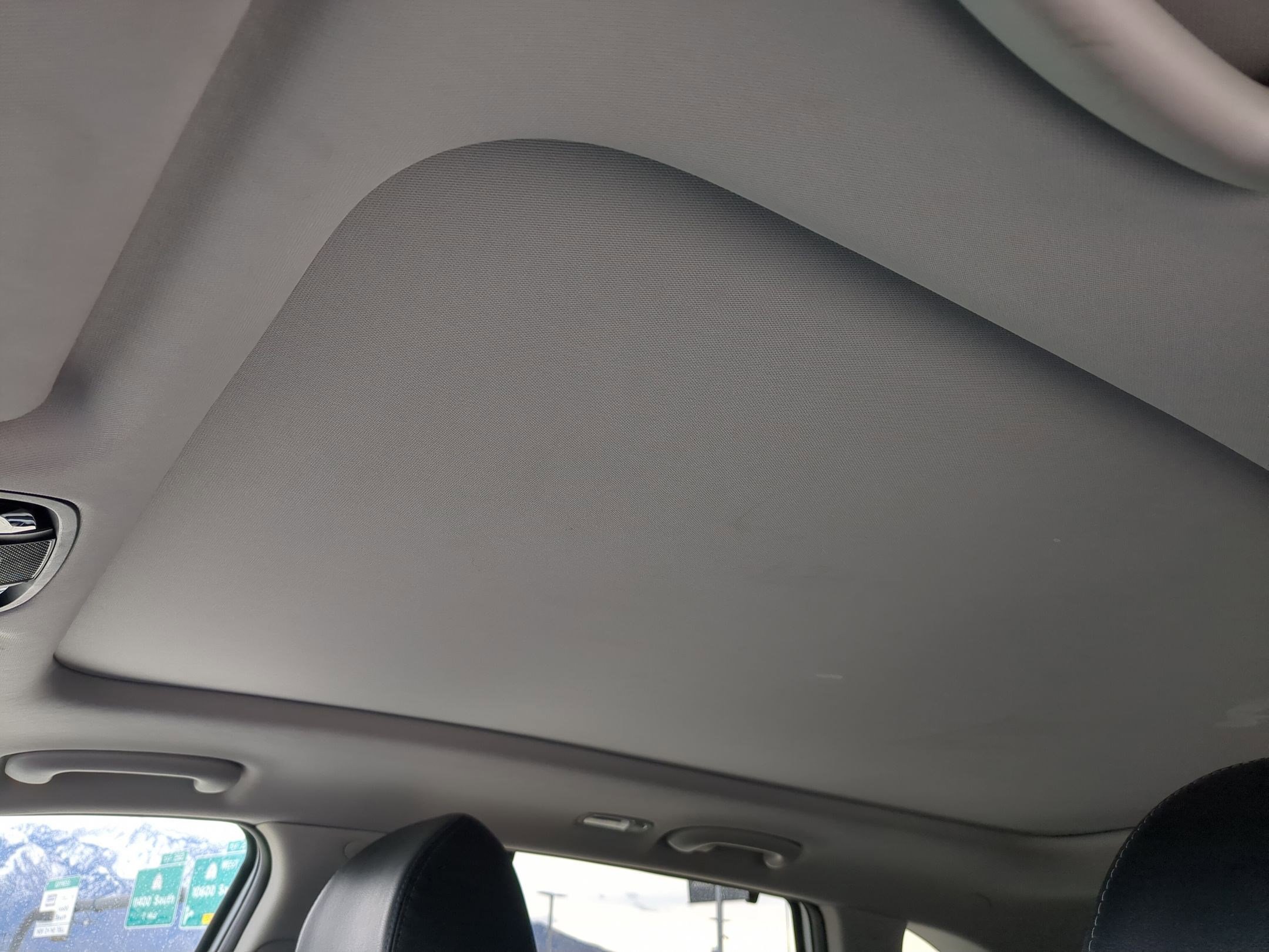 Used 2019 Kia Sorento SX w/ SX Touring Package image 14