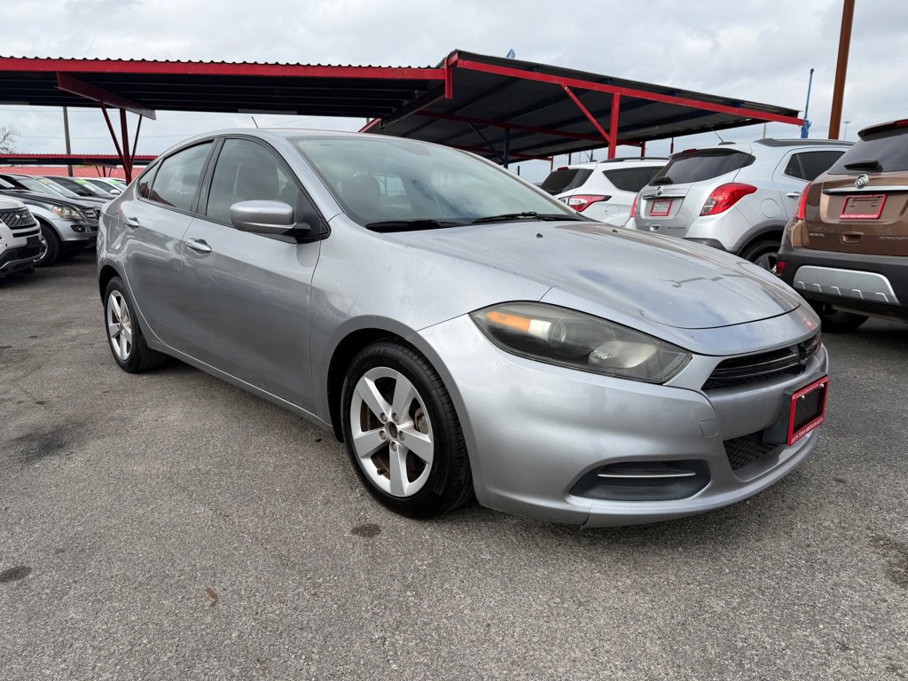 Used 2015 Dodge Dart SXT FWD image 3