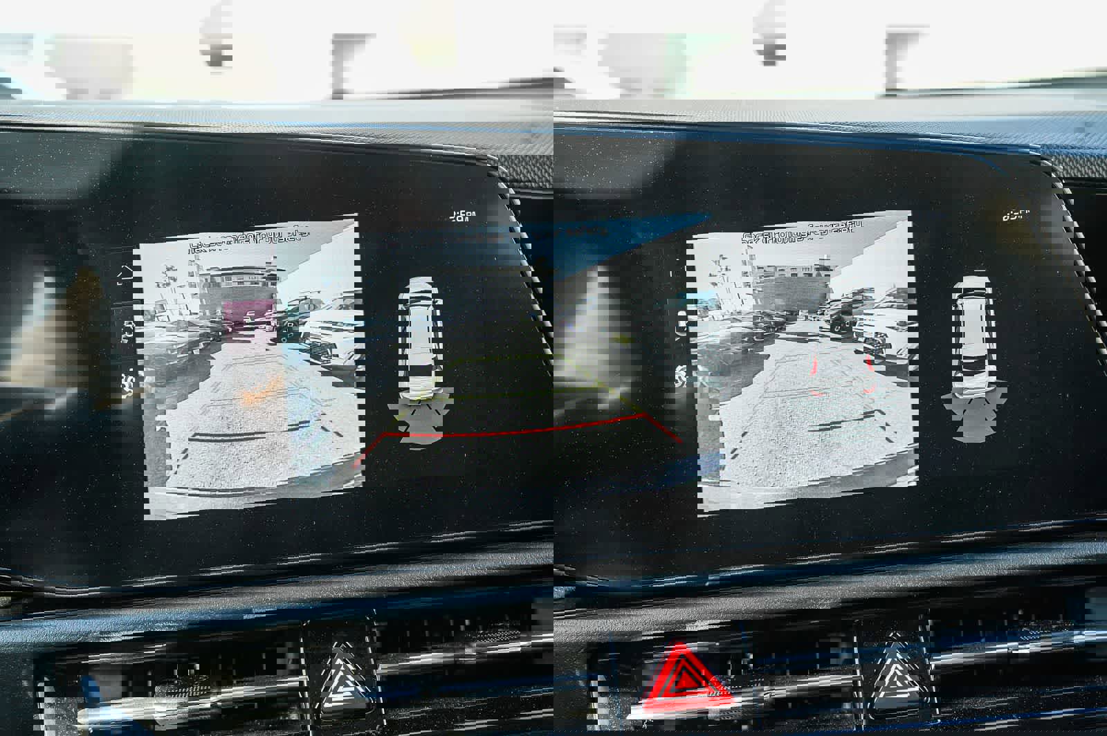 Used 2024 Kia Niro EX Touring image 16