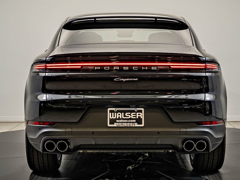 New 2026 Porsche Cayenne Coupe AWD/4WD image 7