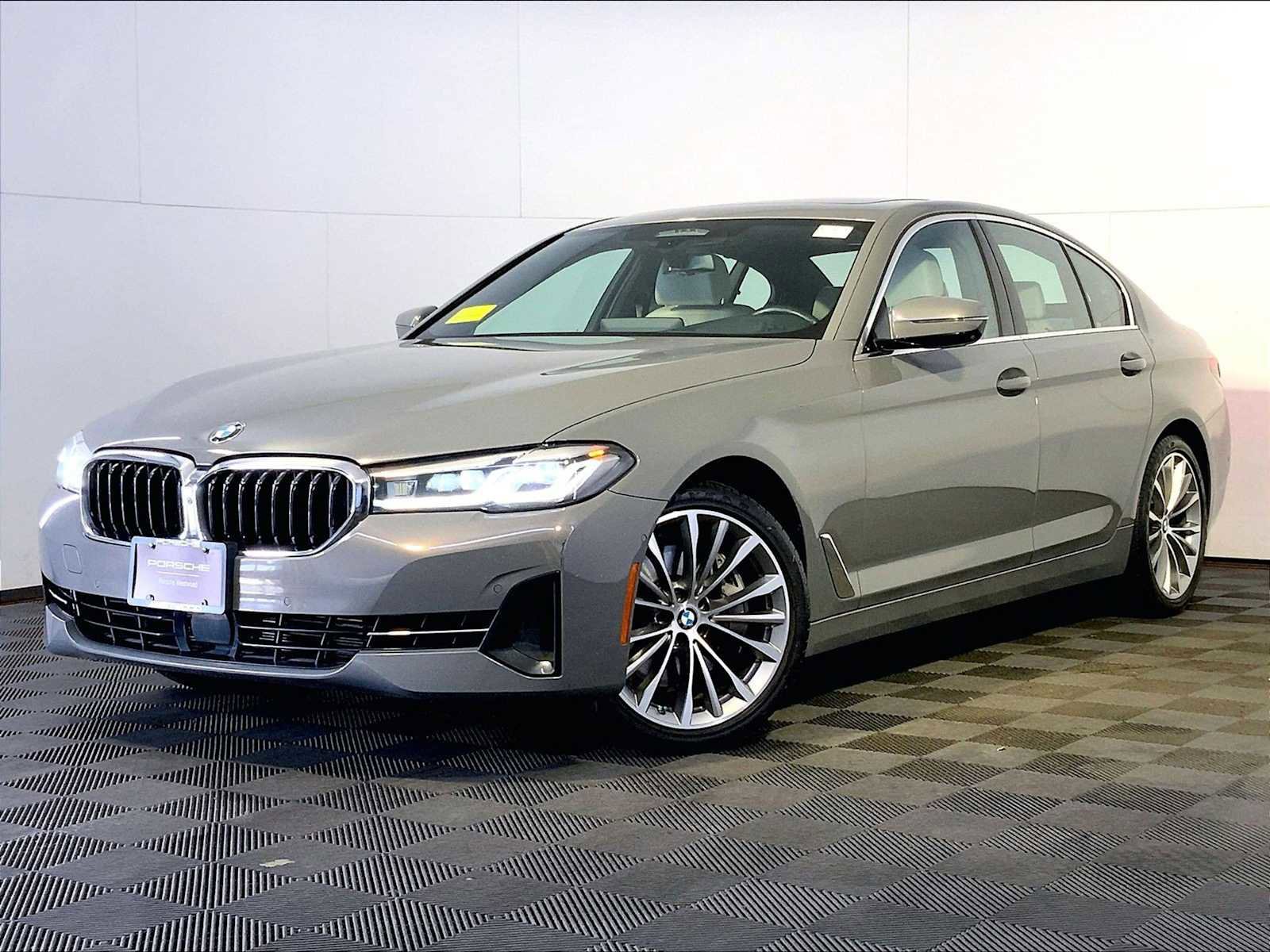 Used 2021 BMW 540i xDrive w/ Premium Package