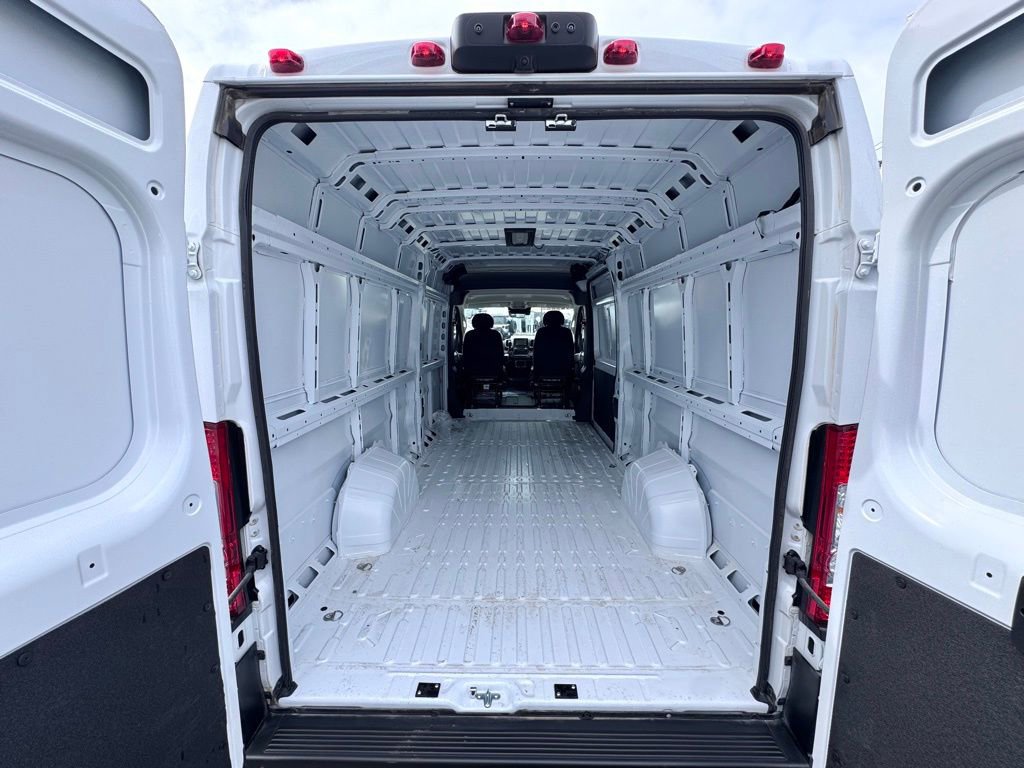 Used 2025 RAM ProMaster 3500 w/ Quick Order Package 22G SLT image 7