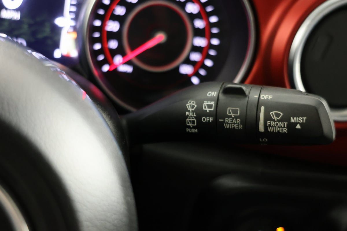 Used 2021 Jeep Wrangler Unlimited Rubicon AWD/4WD image 25