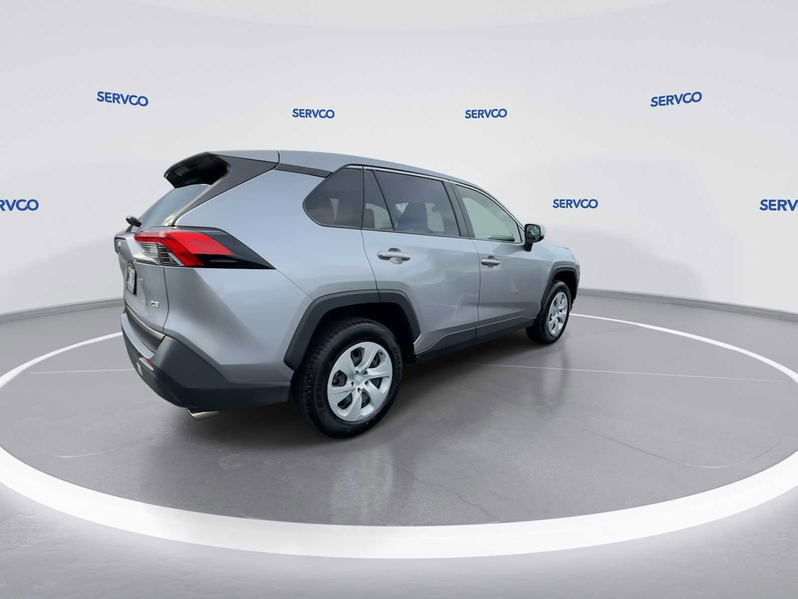 Used 2023 Toyota RAV4 LE FWD image 8