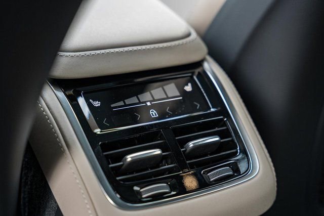 New 2026 Volvo XC90 B6 Ultra w/ Protection Package Premier image 33