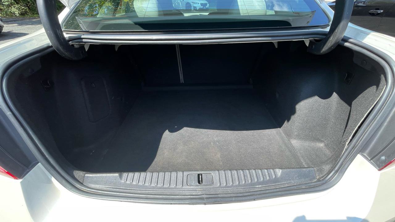Used 2012 Buick Verano FWD image 29