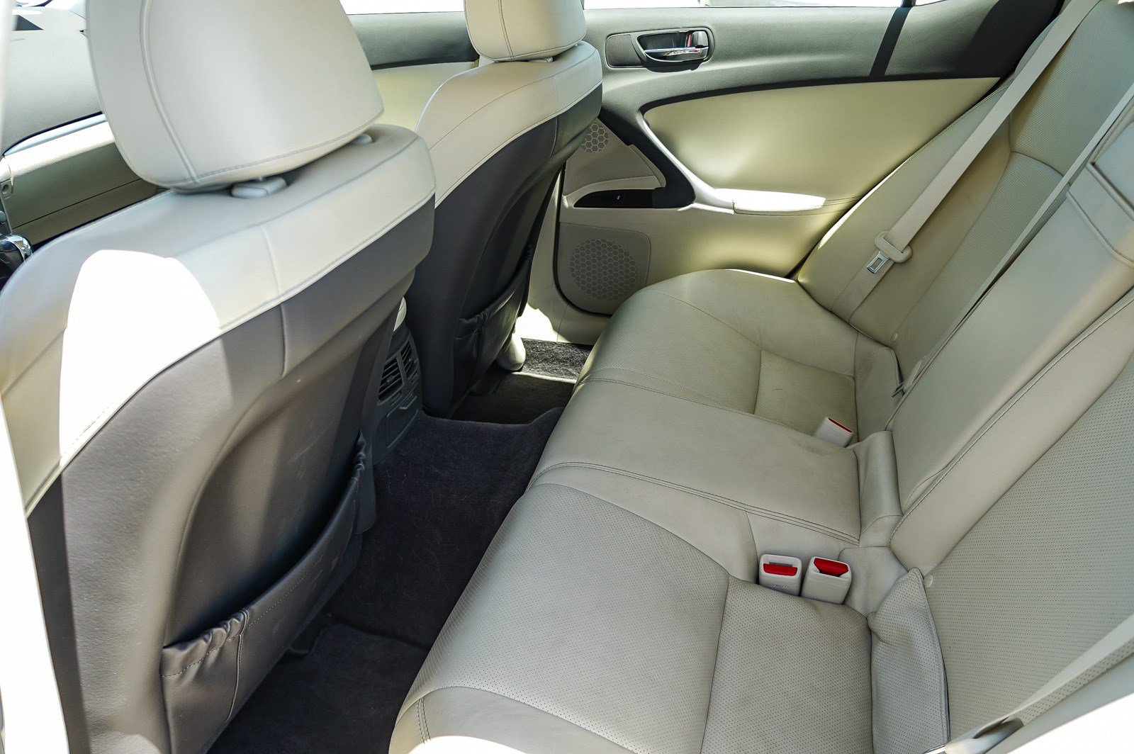 Used 2012 Lexus IS 250 w/ Premium Pkg Value Edition RWD image 19